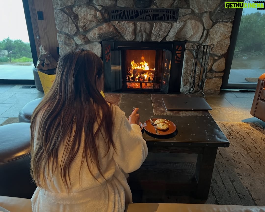 Brenda Song - 387.1K Likes - Last but not least- R&R in my favorite places with my favorite person.