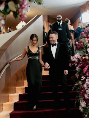 Brenda Song Instagram - Got sandwiched on the red carpet between Ana de Armas and Leo- surprised anyone even took our picture.

Thank you @goldenglobes for having us and for letting Brenda almost get close enough to live out her Titanic dreams.