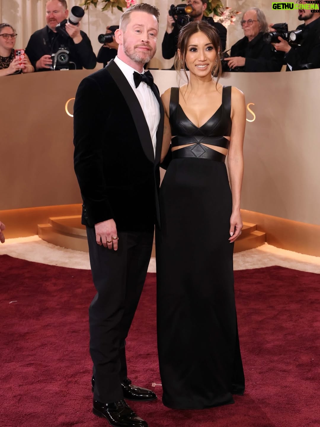 Brenda Song - 1.7 Million Likes - Got sandwiched on the red carpet between Ana de Armas and Leo- surprised anyone even took our picture.

Thank you @goldenglobes for having us and for letting Brenda almost get close enough to live out her Titanic dreams.
