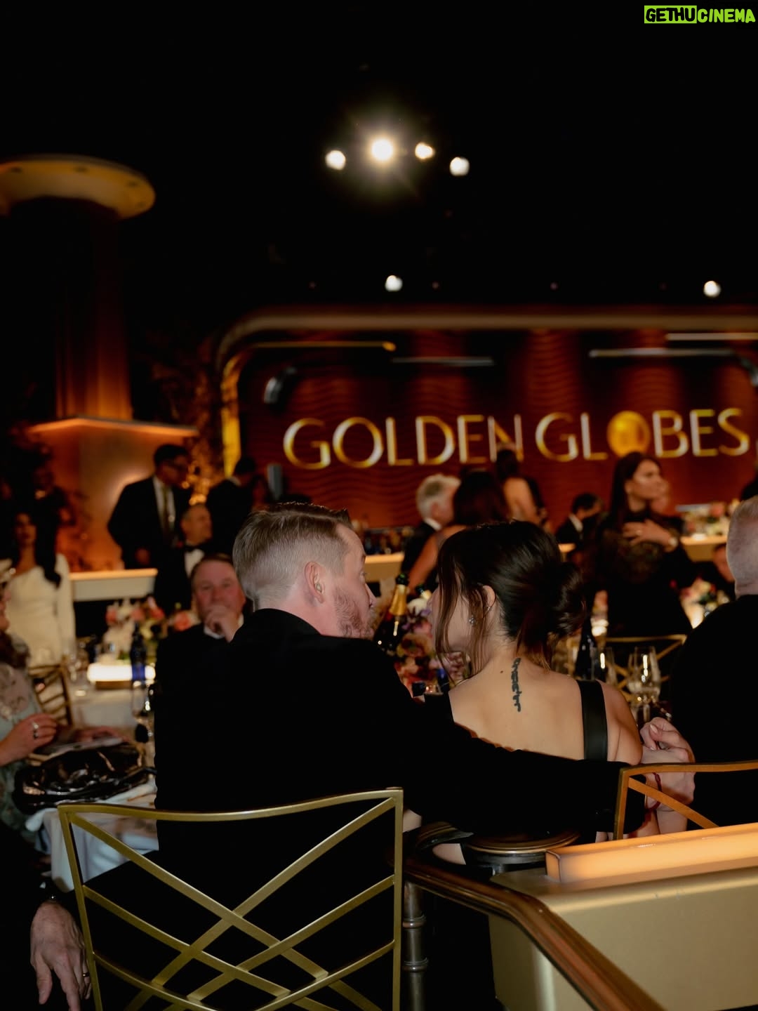 Brenda Song - 1.7 Million Likes - Got sandwiched on the red carpet between Ana de Armas and Leo- surprised anyone even took our picture.

Thank you @goldenglobes for having us and for letting Brenda almost get close enough to live out her Titanic dreams.