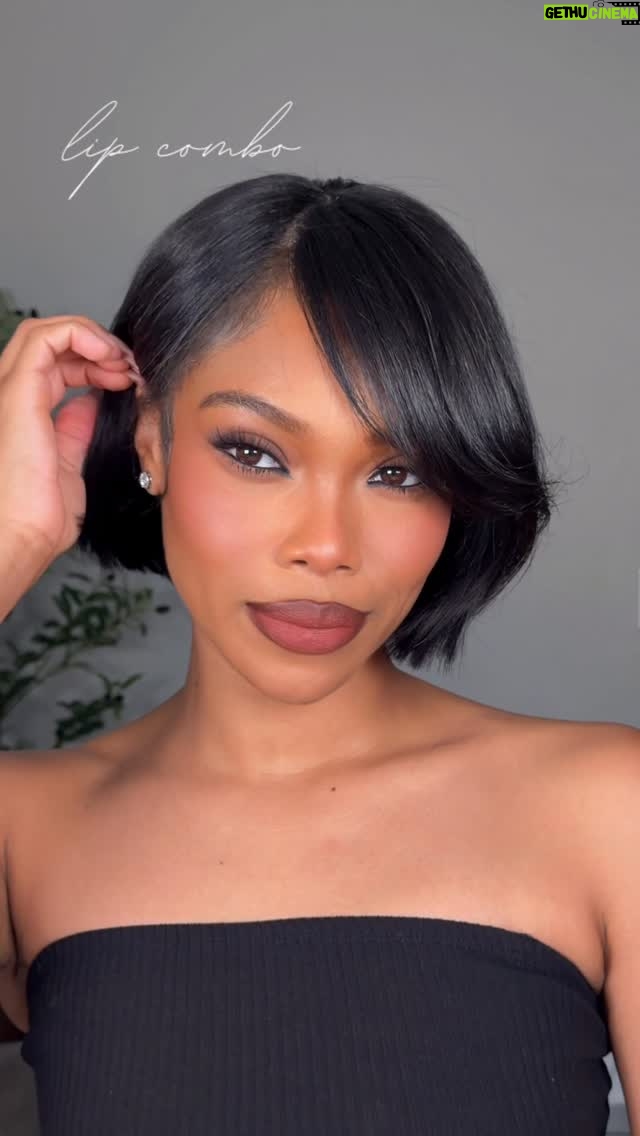 Brianna Giscombe - 12.1K Likes - @guccibeauty new limited edition lipsticks 💋 
Mac chestnut lip liner with Amanda Dawn & Amanda Dusk 
Bobbi brown red lip liner with 509 lipstick

#GucciBeautyGifts #guccibeauty