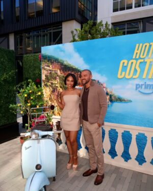 Brianna Giscombe Instagram - Amazon Prime’s Behind The Stream : Prime Video Creator Event was a blast. Thank you for showing us new features to our Amazon storefronts, Prime Video storefronts, and answering all our questions. 

Dude they said they had a surprise for us and it was Jesse Williams 😱we were all gagged !!!! 
We were able to have an exclusive screening of his new show Hotel Costiera. 

Make sure to watch Hotel Costiera on Amazon Prime September 24th ! You’re in for a thrill.