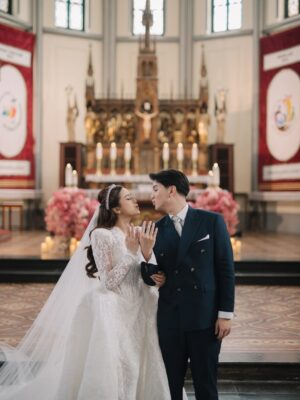 Brisia Jodie Instagram - What God has joined together, let no one separate🤍
Holy Matrimony Day.

Captured by @imagenic

Make up Bride by @loritayoung_mua 
Hair do Bride by @byligitahuang
Attire bride by @dianamputri 
Robe bride by @etiquette_white 
Suite groom by @sasdesgin 
Staylist by @elcofrebliaman
Crown by @leciel.desgin 
Jewellery by @diamondnco.id 
Shoes by @langkahbylinalee 
Wedding Car by @prestigemotorcars 
Digital Invitation by @viding.co
Souvenir by @trikarta 
Nasi Box by @Nusaloca 
Cookies by @virgincakenbakery 
Bolu Malang by @singosaribolumalang 

Thanks to :
Romo @liong_harry
Church @katedraljakarta
@agus.ari70189
@lulubudiman_ 
@secangkirkopi2007