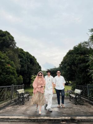 Bunga Citra Lestari Instagram - Today we remember..

Not only the loss,
but the love that shaped us..

Another year has passed..
Life did not stop..
It carried us forward..

We are building new memories now,
yet you remain woven into who we are..

Still loved..
Still remembered..
Still in every prayer.. ❤️