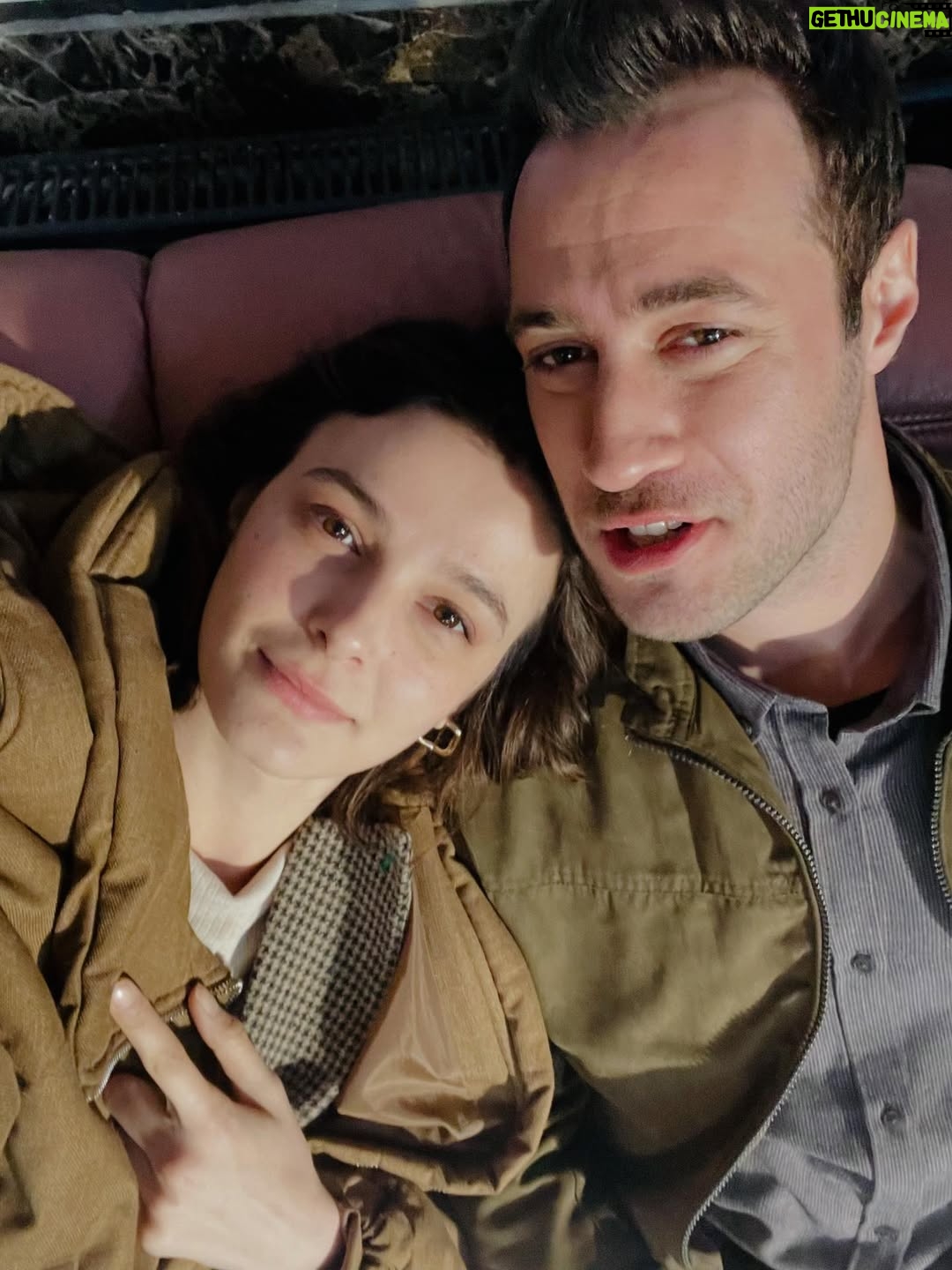 Büşra Develi - 37.2K Likes - Kasabamıza hoşgeldiniz 🌪️ @netflixturkiye