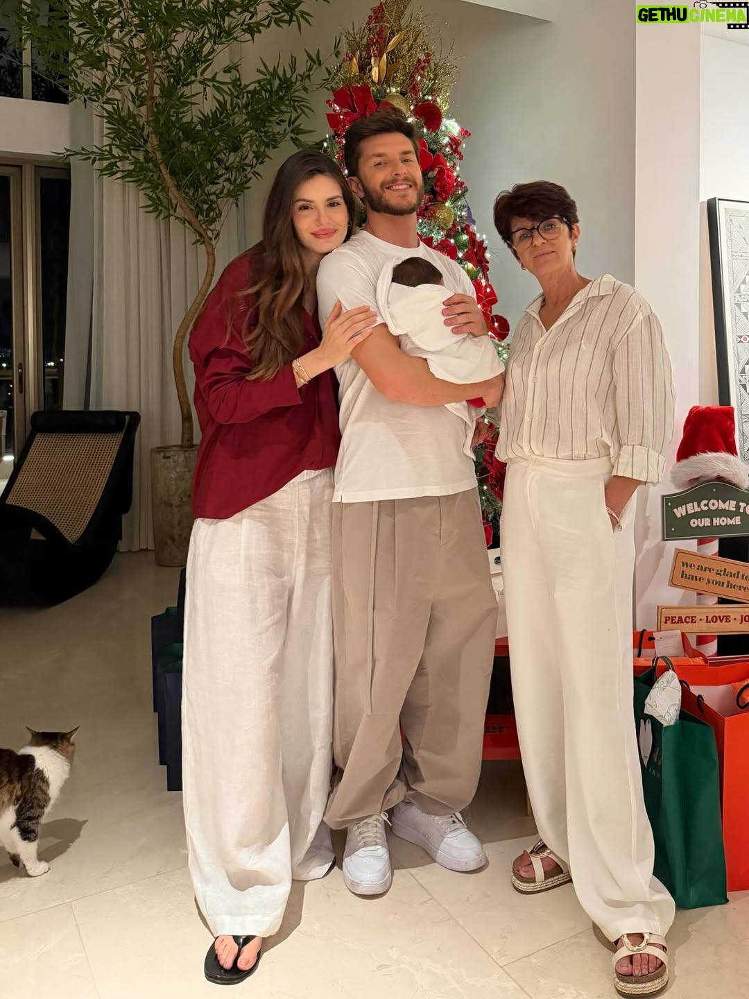 Camila Queiroz - 2.9 Million Likes - Nosso maior pedido de Natal de 2024 se realizou em 2025.
Como somos abençoados por ter você, filha. 
Este foi apenas o primeiro de todos que virão ♥️