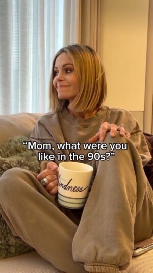 Candace Cameron Bure Instagram - Ah the good old days 🥹 #90s #tbt