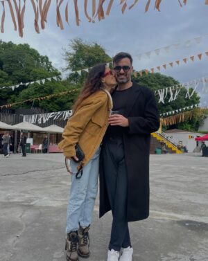 Cansu Tosun Instagram - Thirty-eight began yesterday 🫠 Thank you, life 
İyi ki doğduk Fırat 🎂🤍🎉🥳