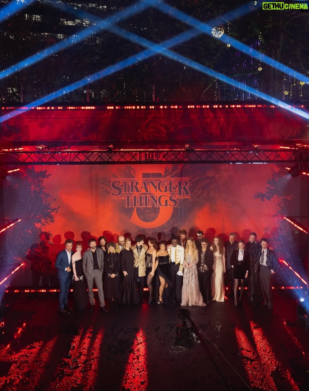 Cara Buono - 260.8K Likes - London, you were magic. What a night. @strangerthingstv 

Dress @balenciaga 
Styling @mirandaalmond 
Hair @sheridanwardofficial 
Makeup @kennethsohmakeup 
Jewelry @buchererfinejewellery 

#strangerthings