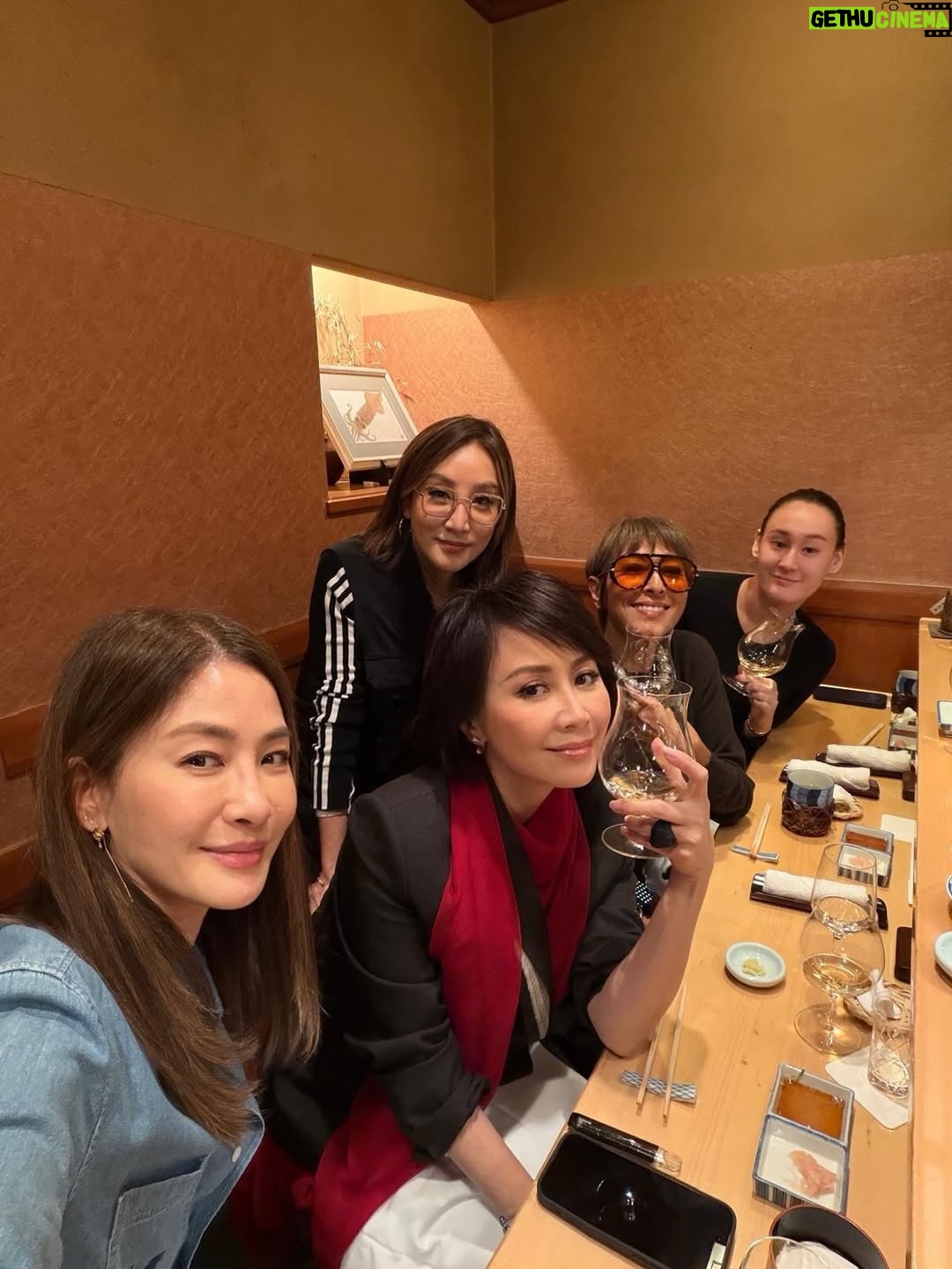 Carina Lau - 8.4K Likes - 下次見! @calnstagram @annaboop @lisasiting @janelouey @jameslouey @kathychow520