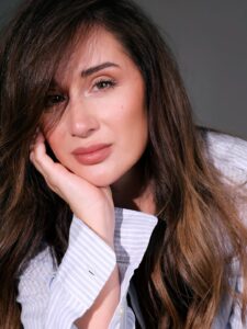 Actress Carine Rizcallah HD Photos and Wallpapers July 2025
