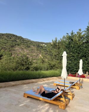 Carine Rizcallah Instagram - Escaped the chaos of the city ! A peaceful weekend @bluejayvalley ❤️ my FAVORITE vacation spot !