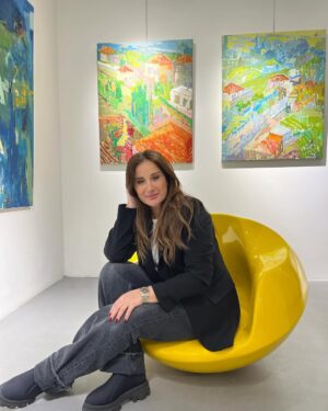 Carine Rizcallah Instagram - I ❤️ Art ! 
#art #artgallery #paintings #painting #passion #sculpture #beirut #uae #ksa