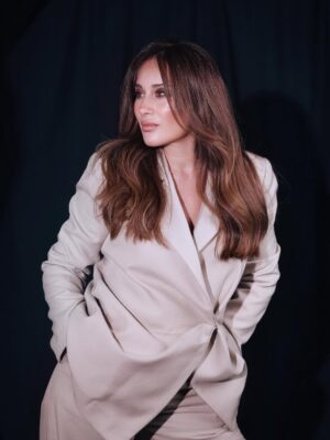 Carine Rizcallah Instagram - I love suits !!! Min metleh ?? @jeansaad_photography 
@victorkeyrouz 
@elie.alhajj 
@georgesrichane 
@joseefremdesigns