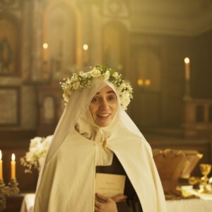 Carolina Kopelioff Instagram - Así se empieza a vivir #Cautiva, la nueva serie original de TNT y Flow que estrenará en 2026. Inspirada en un caso real argentino, sigue el recorrido de Clara, una joven que ingresa a un convento de clausura guiada por su vocación y se encuentra con un mundo que jamás imaginó.
Protagonizada por @carolinakopelioff y @lorevegaok , con dirección de Paula Hernández y Jazmín Stuart.
Muy pronto en TNT y Flow.