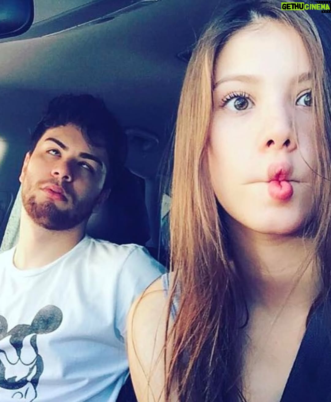 Caroline Dallarosa - 12.7K Likes - Acabei de ver que é pra postar foto de 2016, então entrei na trend e temos uma Carol de 10 anos atrás, mudei muito? Haha