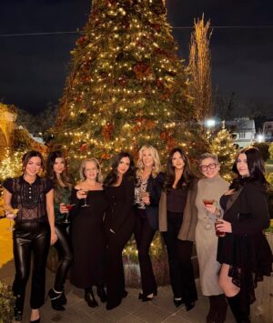 Caroline Manzo Instagram - Wishing @chelseajmanzo the happiest of birthdays! Fair to say that @albiemanzo hit the jackpot when he met you. ♥️ We love you dearly, and wish you a wonderful day filled with everything that makes you smile . Xoxoxo