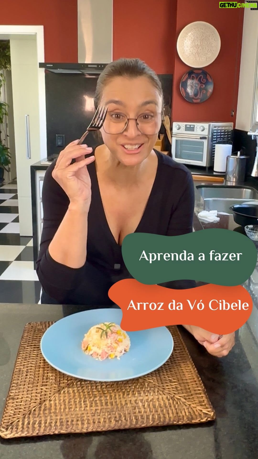 Catia Fonseca - 11K Likes - Aquela receita prática de fazer e que você precisa saber. Para receber o passo a passo completo, é só comentar “RECEITA” e você recebe na mesma hora 😉🫶

#CatiaFonseca #ReceitaPrática