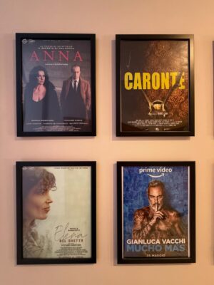 Catrinel Marlon Instagram - Retour au bureau… et ça fait vraiment plaisir ❤️. 
#masifilm
#catrinelmarlon