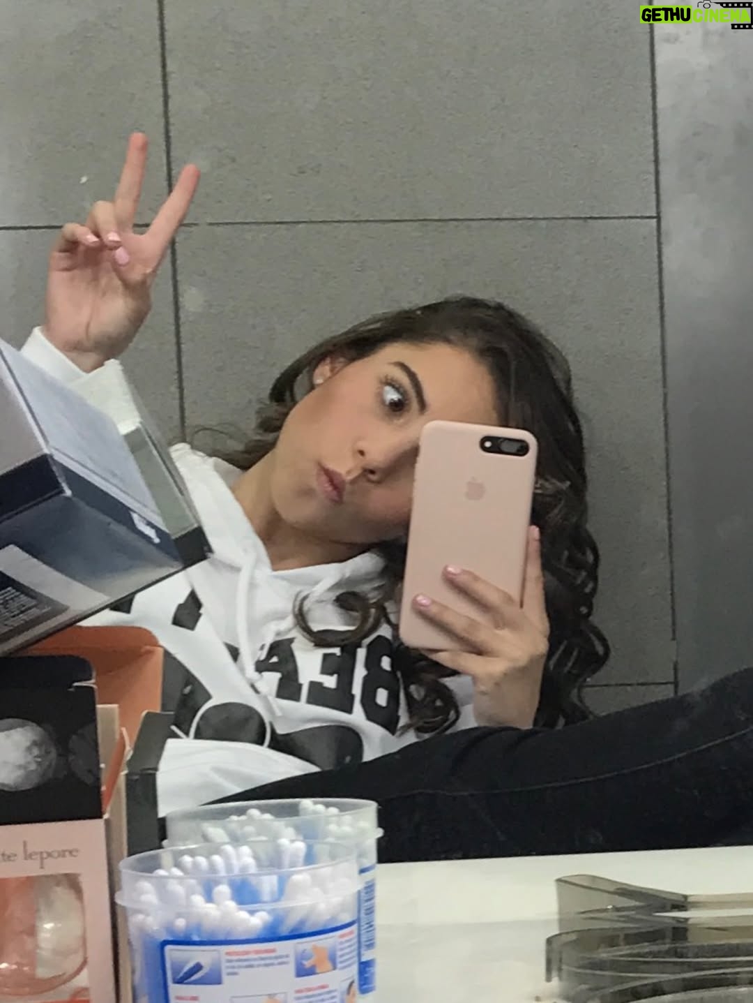 Ceci Flores - 13.3K Likes - 2016 fue ______.