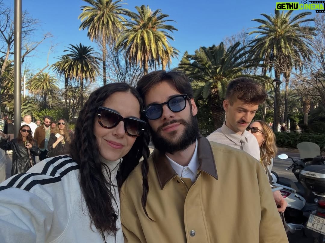 Cecilia Suárez - 9.8K Likes - Málaga entre películas, palmeras, amigos, colegas, encuentros y risotadas…..💫
La vida es bonita.