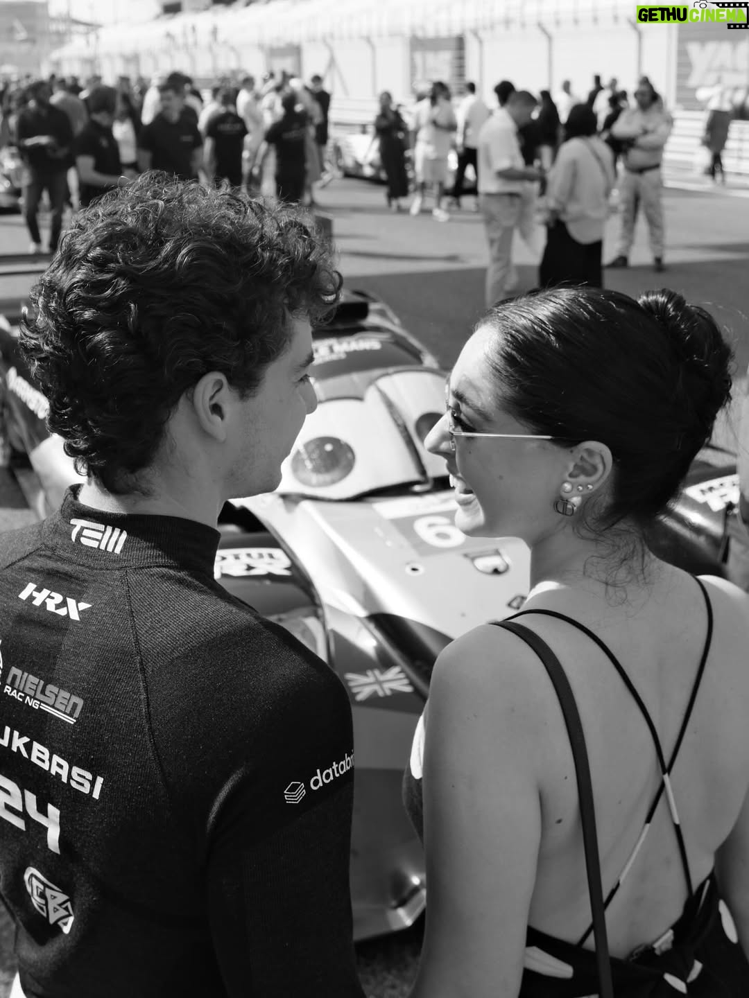 Cemre Baysel - 2.8 Million Likes - First race weekend 🏁

Thank you CB♥️