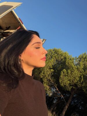 Cemre Baysel Instagram - Son zamanlarda CB