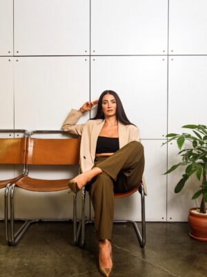 Ceren Benderlioğlu Instagram - @iskitogluferda 📸 @eneskahramancom  makyaj @makeupnesekaya