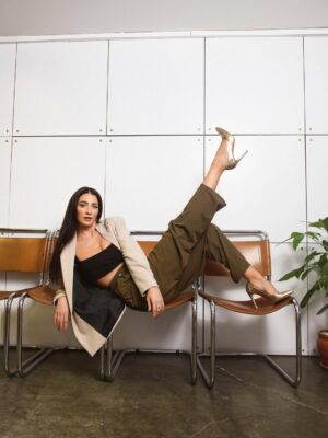 Ceren Benderlioğlu Instagram - @iskitogluferda 📸 @eneskahramancom  makyaj @makeupnesekaya