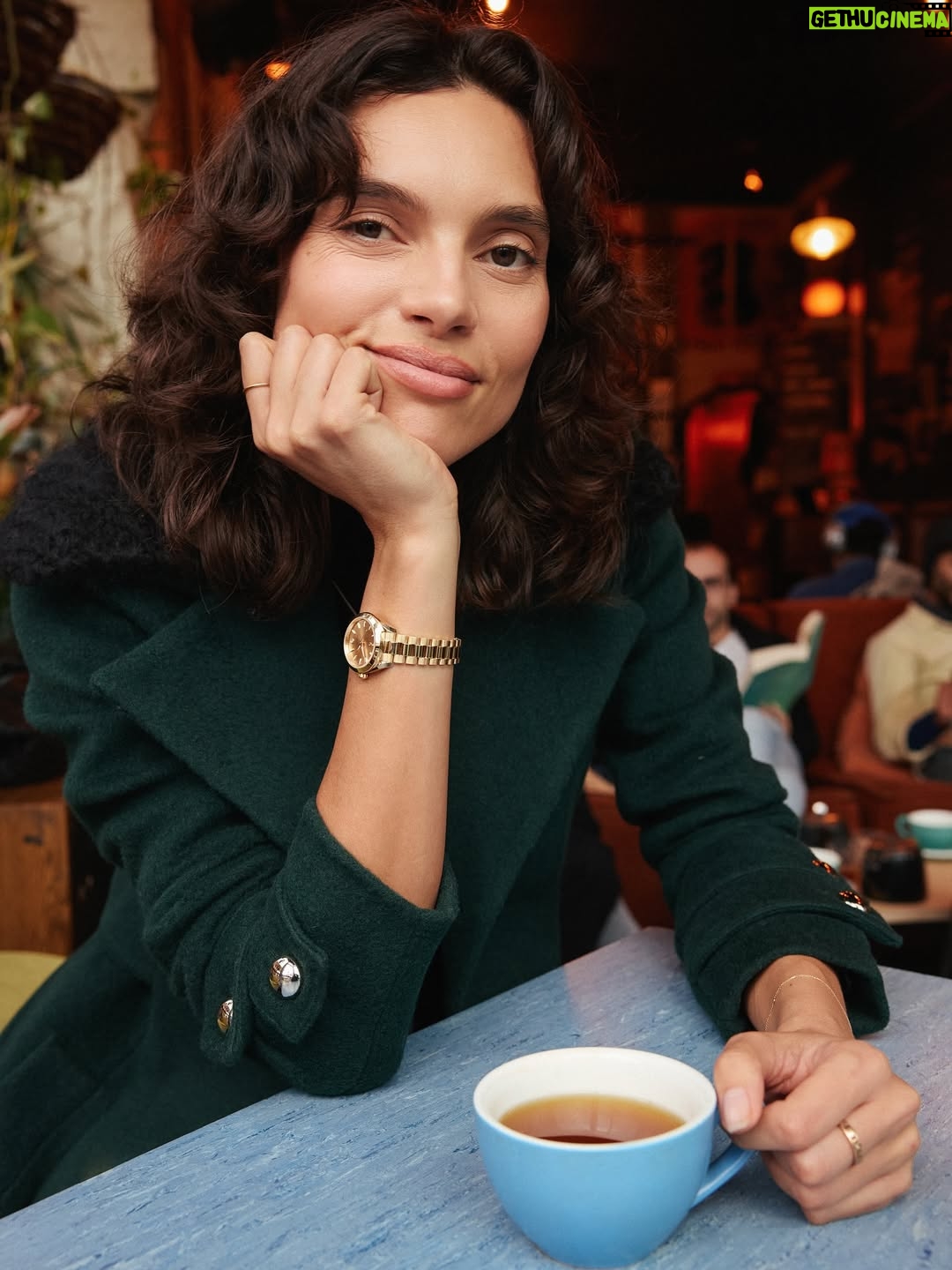 Charlee Fraser - 1.6K Likes - The last time I can remember wearing a watch was around the age of 4 when my grandparents began teaching me about ‘time’. At that age, I felt confused and imprisoned by the concept. Avoidant, uninterested, and unnecessary. Why did I need to know how to ‘tell time’? My adolescence was meant for creativity, adventure, and learning. 

With everything that has evolved in the world since, technology and social media specifically, putting on a watch now after all these years feels like freedom. Without having to look at a screen or spot a digital clock, a mere peak at my @OMEGA Seamaster Aqua Terra 30mm to mark the day, has returned much more of my youth and presence then I ever deeply considered over wearing a timepiece. I’m far less distracted, more accomplished, and feel a sense of reclamation. There’s more space for mindfulness, imagination, invention and venture. I feel a step closer to nature and connection, not just with the world, but people too. 

From someone who’s always felt ‘out of time’, to someone who now has ‘nothing but time’. 🕰️

#OMEGA #Seamaster #AquaTerra #30mm
#paidpartnership