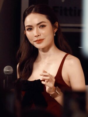 Charlotte Austin Instagram - lovely moment with @allowrie.th ❤️🦘 couldn’t be any happier ✨ 

ขอขอบคุณทางแบรนด์ที่มอบช่วงเวลาดีดี สินค้าดีมีคุณภาพส่งตรงมาจาก Australia ด้วย เนย ชีส แท้ ที่เป็นอันดับ1 ให้กับพวกเราได้นำไปรังสรรค์เมนูง่ายๆ ทำให้การเข้าครัวไม่ใช่เรื่องยาก หวังว่าจะมีโอกาสได้ร่วมงานกันอีกเยอะๆเลยนะคะ 🙏🏻❤️

ขอบคุณแฟนคลับ หน้างาน หน้าจอ และที่ส่งกำลังใจมาให้ทุกคนเลยนะคะ we deserved all the love together!🫶🏻💪🏻 see you next event ka
