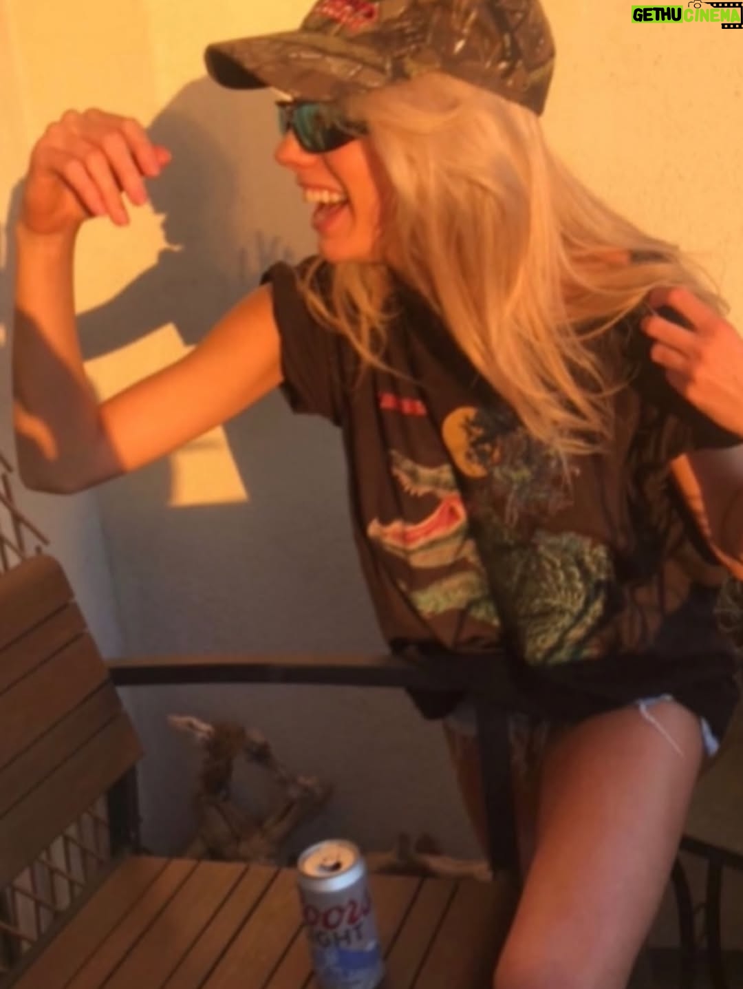 Charlotte McKinney - 4.9K Likes - 2016 what a time