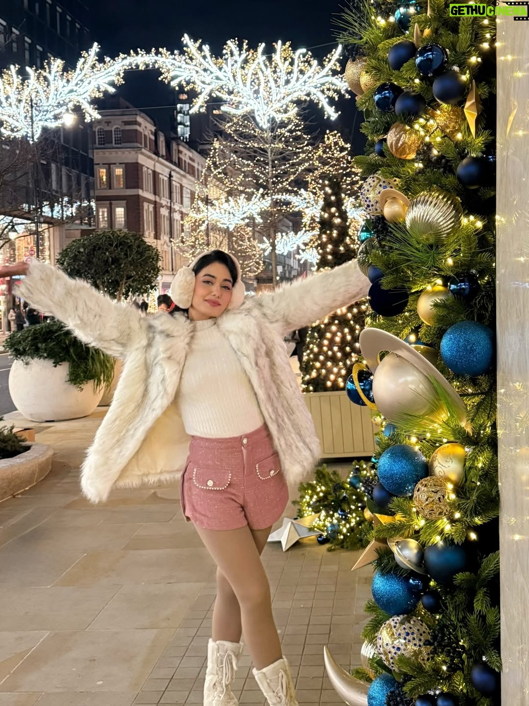 Charvi Tanya Dutta - 2.2K Likes - December 2025 ❣️