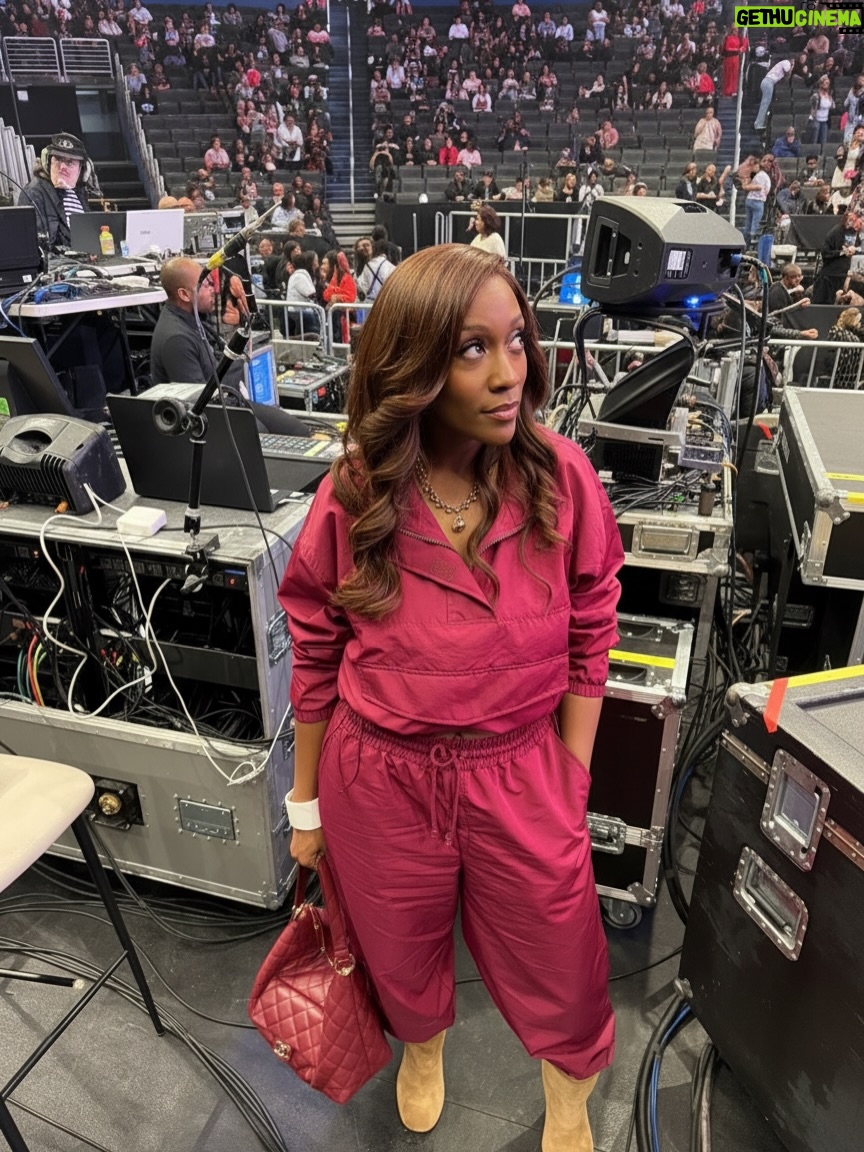 Cheryl 'Coko' Gamble - 8K Likes - I had a good time last night at the New Edition concert in DC!!! #candygirlforlife #candygirl  #newedition #swv #allthingscoko