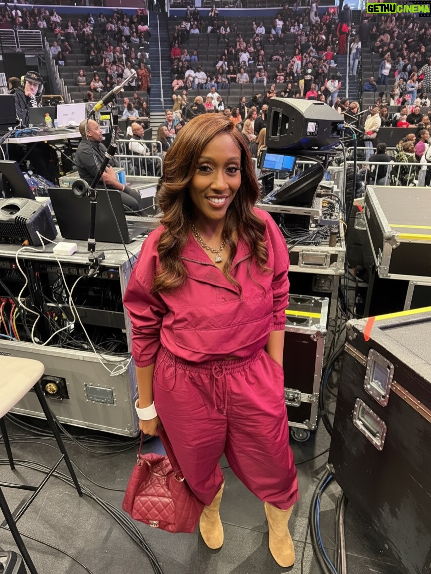 Cheryl 'Coko' Gamble - 8K Likes - I had a good time last night at the New Edition concert in DC!!! #candygirlforlife #candygirl  #newedition #swv #allthingscoko