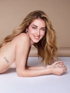 Actress Chiara Ferragni HD Photos and Wallpapers February 2026