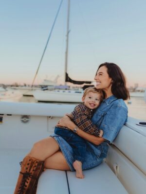 Chloe Bridges Instagram - Best buddies 📸 @rheaashlynnphotography