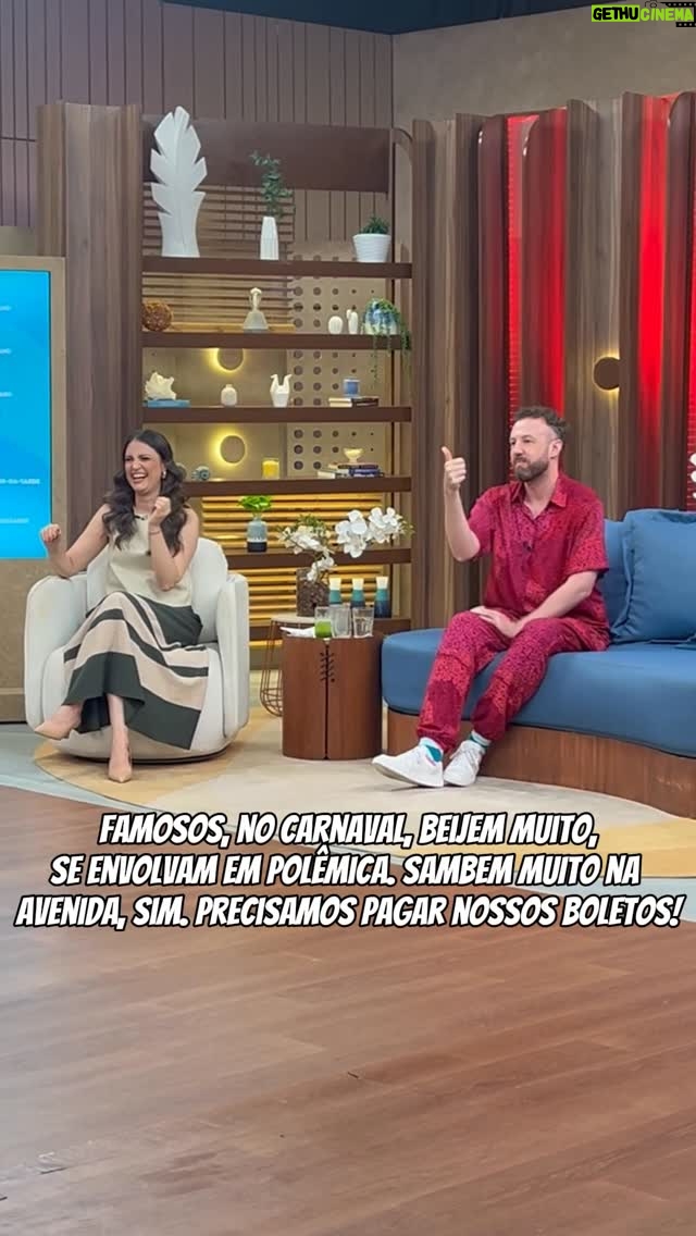 Chris Flores - 637 Likes - É meme, mas tem fundo de verdade! 🤣