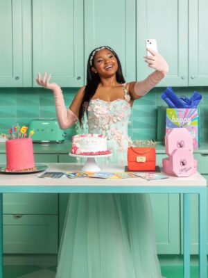 Christina Milian Instagram - My Sweet, Sweet Baby V! Happy birthday to you! Hope you feel the love from all over!  You deserve all the Cakes, Hugs and kisses. 

Violet 💛’s birthday wish was to have an amazing sweet 16 photo shoot and thanks to @illuminationpr & @celeste_photographer her dream was made true.