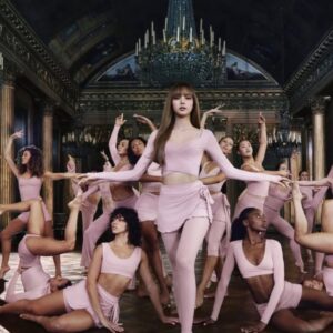 Christina Tokking Instagram - @nikewomen @skims @lalalalisa_m @kimkardashian 

Dream come true working with @sergiovsreis & @maloulinders_ !! Thank you so so much for having me apart of this magic <3 

Director: @sergiovsreis 
Choreographers: @sergiovsreis @maloulinders_ 
@cleartalentgroup 💘