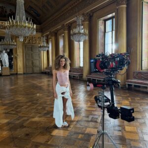 Christina Tokking Instagram - @nikewomen @skims @lalalalisa_m @kimkardashian 

Dream come true working with @sergiovsreis & @maloulinders_ !! Thank you so so much for having me apart of this magic <3 

Director: @sergiovsreis 
Choreographers: @sergiovsreis @maloulinders_ 
@cleartalentgroup 💘