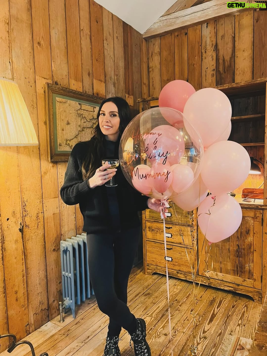 Christine Lampard - 22.1K Likes - Thank you so much for the beautiful birthday wishes!! Feeling a lot of love ❤️❤️❤️