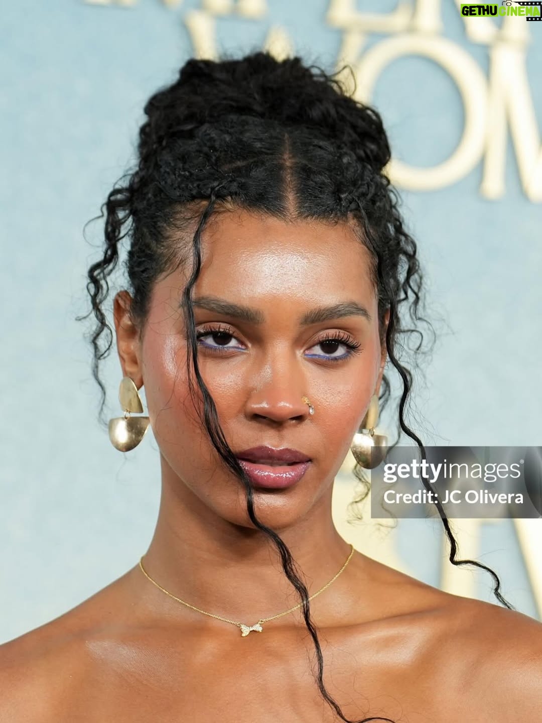 Christine Obanor - 3.4K Likes - IMPERFECT WOMEN premiere @appletv 
@nicolaparish