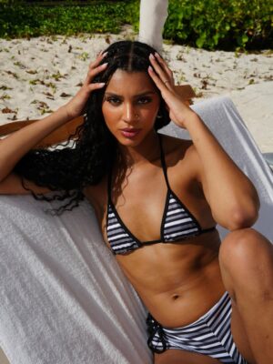Christine Obanor Instagram - It’s tanning season ☀️