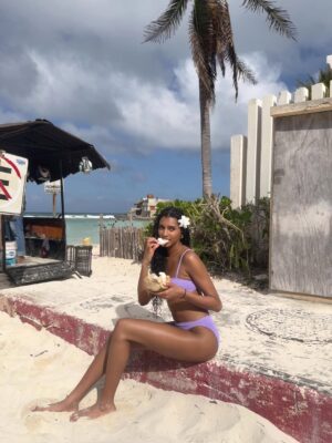 Christine Obanor Instagram - Mexico will never disappoint 🏝️🇲🇽