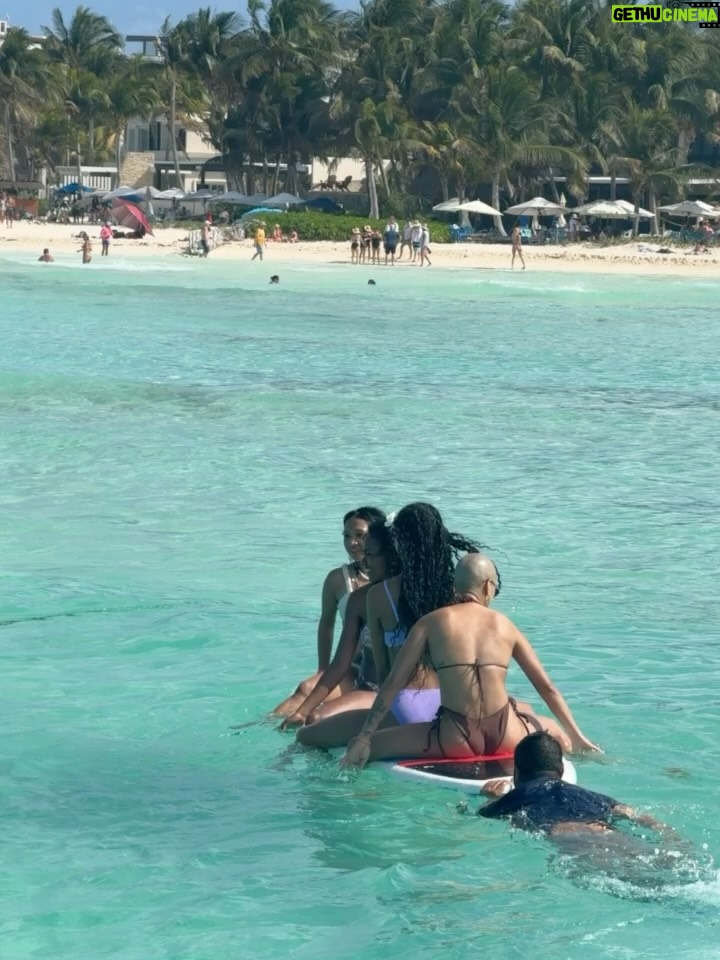 Christine Obanor - 3.4K Likes - Mexico will never disappoint 🏝️🇲🇽