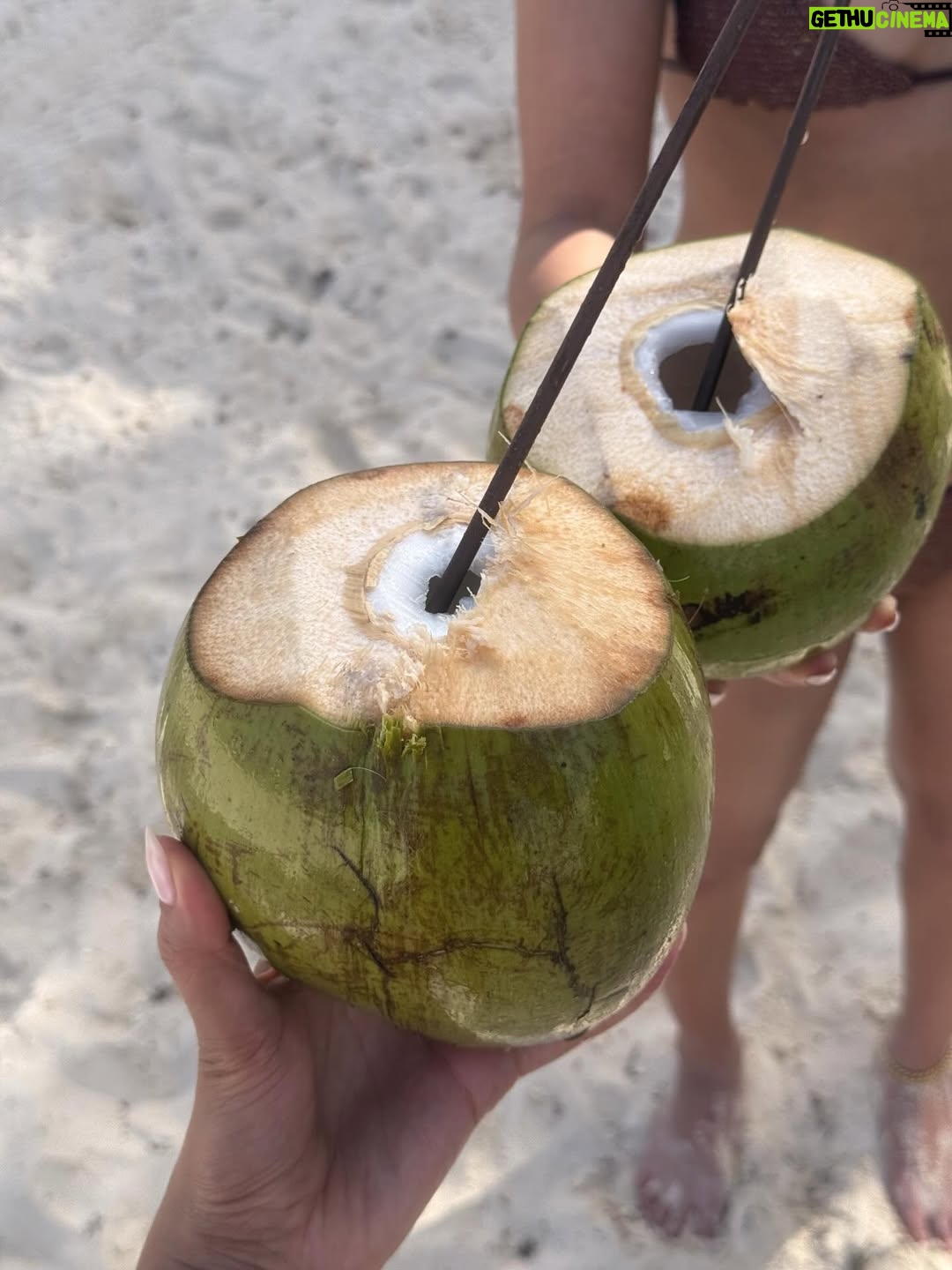 Christine Obanor - 3.4K Likes - Mexico will never disappoint 🏝️🇲🇽