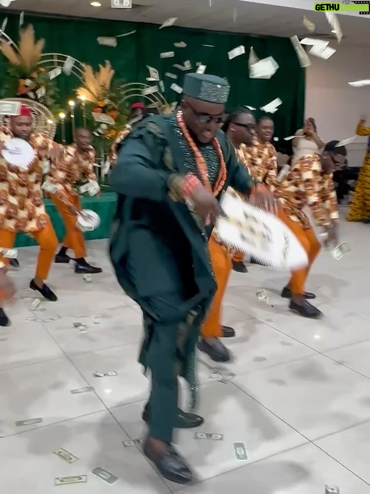 Christine Obanor - 17.2K Likes - Everything Naija turns to gold 🇳🇬