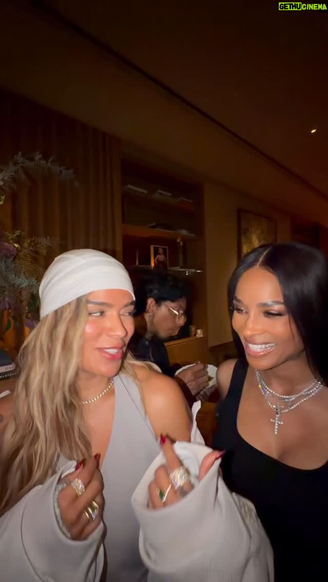Ciara - 709.4K Likes - CiCi & La Bichota @KarolG 🫶🏽🤘🏽🇨🇴