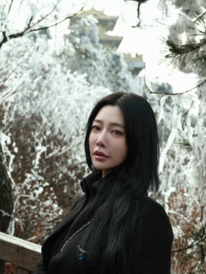 Clara Lee Instagram - #天姥山